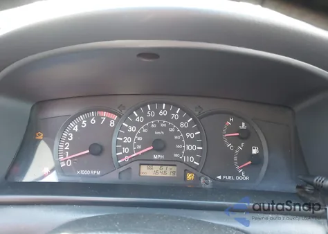 2004 Toyota Corolla S z USA, uszkodzony, nr VIN 2T1BR32E14C244938